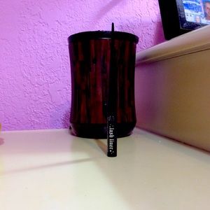 Kat Von D Lash Liner